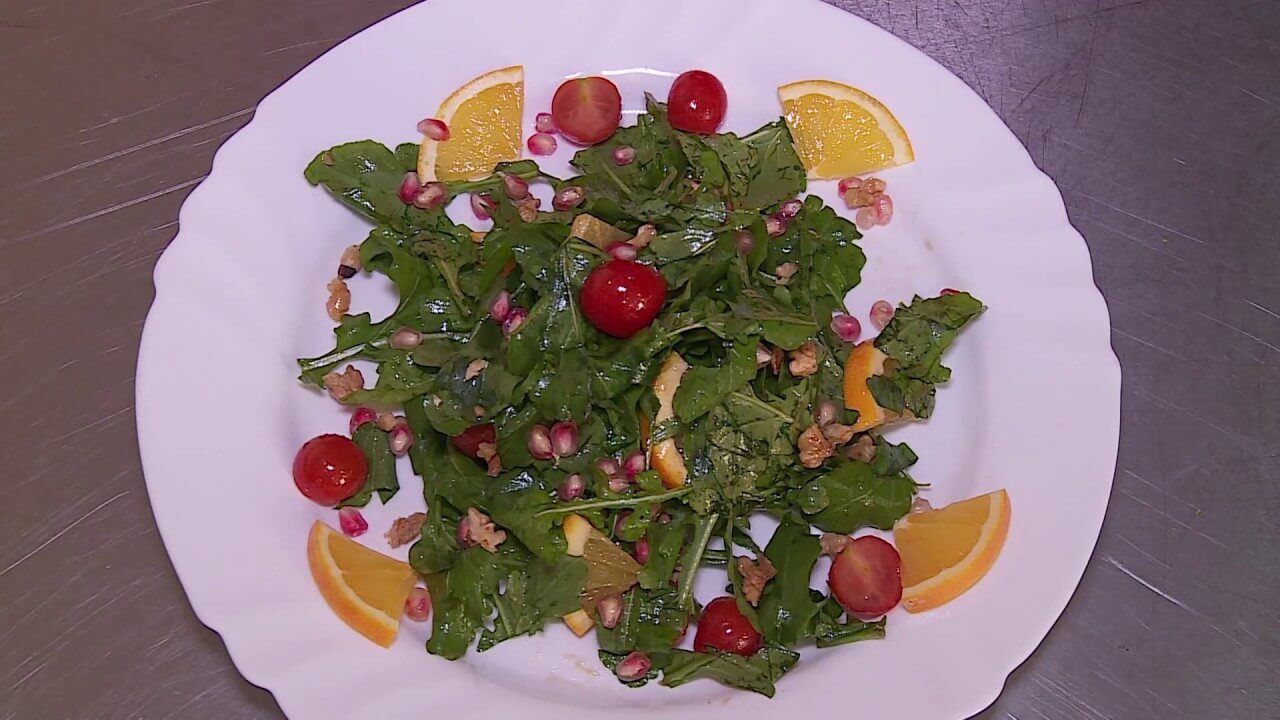 Rukola, vlerat ushqyese dhe një recetë pernenat.al